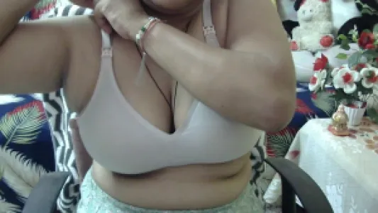 Sexy_Rashmi26