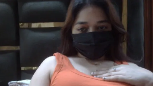 Nora Thakur