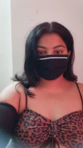 Sara_khan15