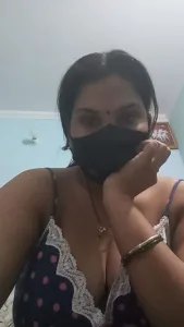 Chahat_Hotty