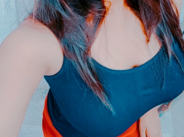 Aayushi Walia's Main Gallery - Photo 1