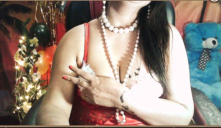 Pooja sexy image - Photo 2