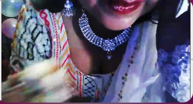 Pooja sexy image - Photo 14