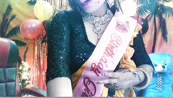 Pooja sexy image - Photo 24