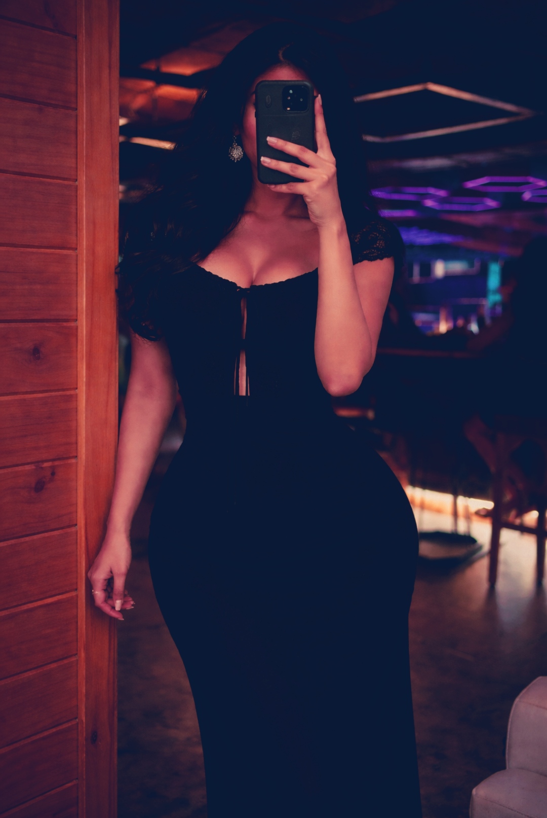Love  🖤 - Photo 1