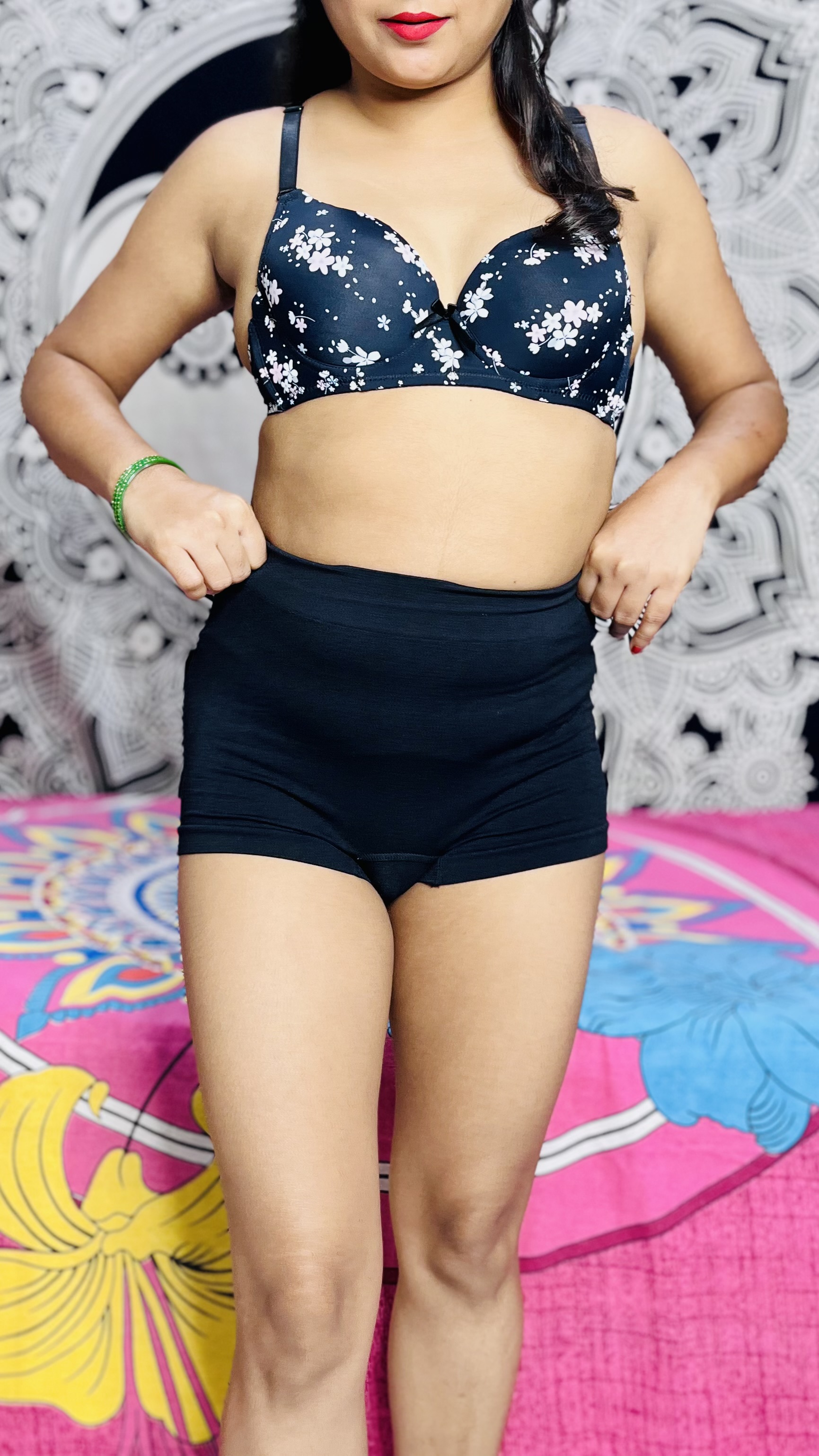 Latest nudes - Photo 1